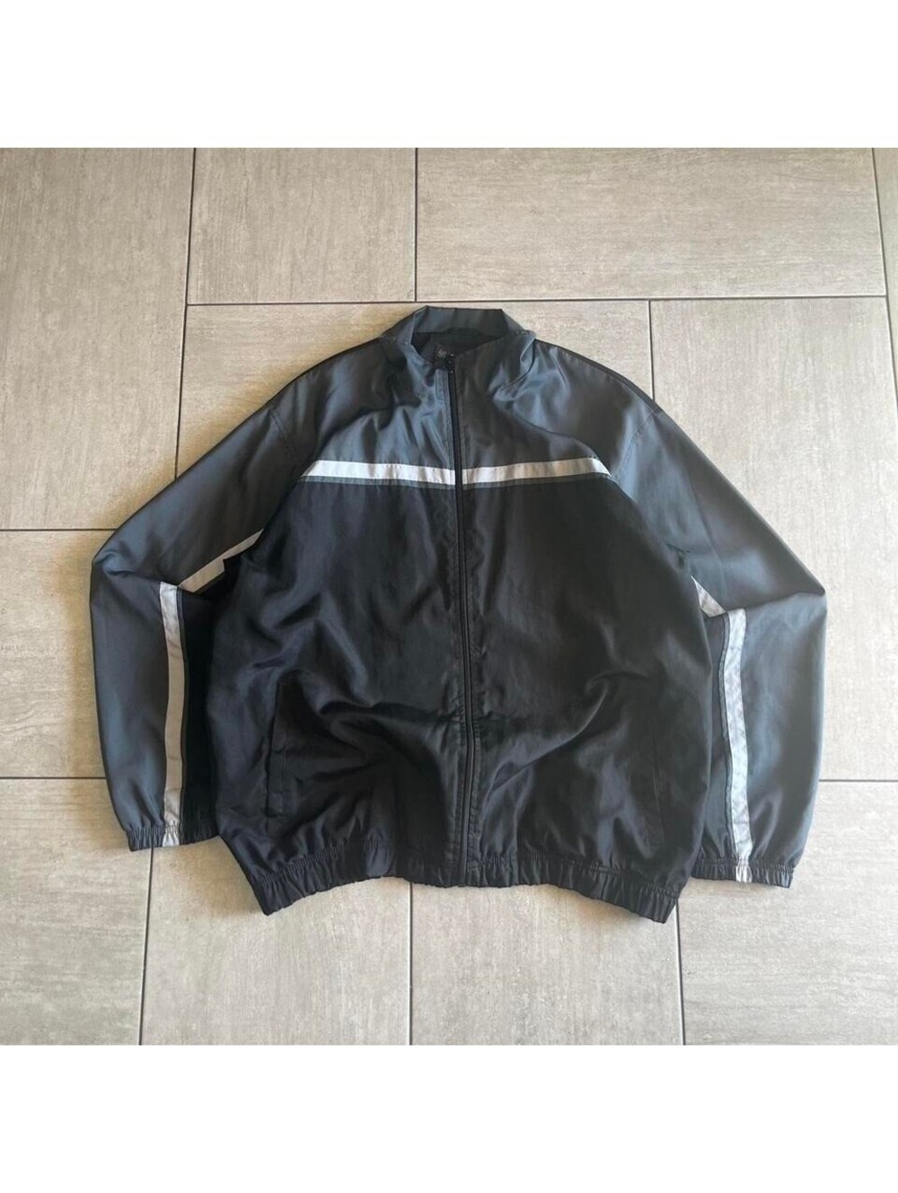R&R Casual Mens Track Jacket Black Grey Reflective Stripe Windbreaker Large